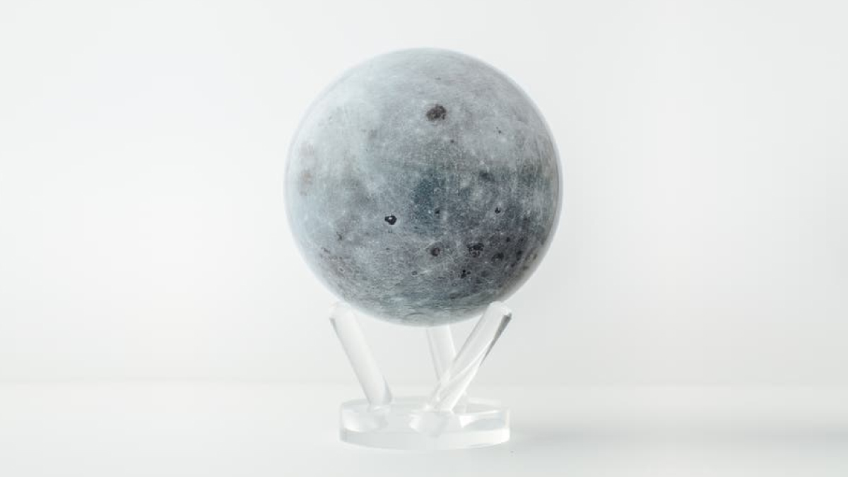 Globe Mova Lune
