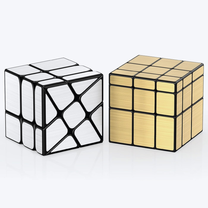 Deux Rubik's Cubes Miroir